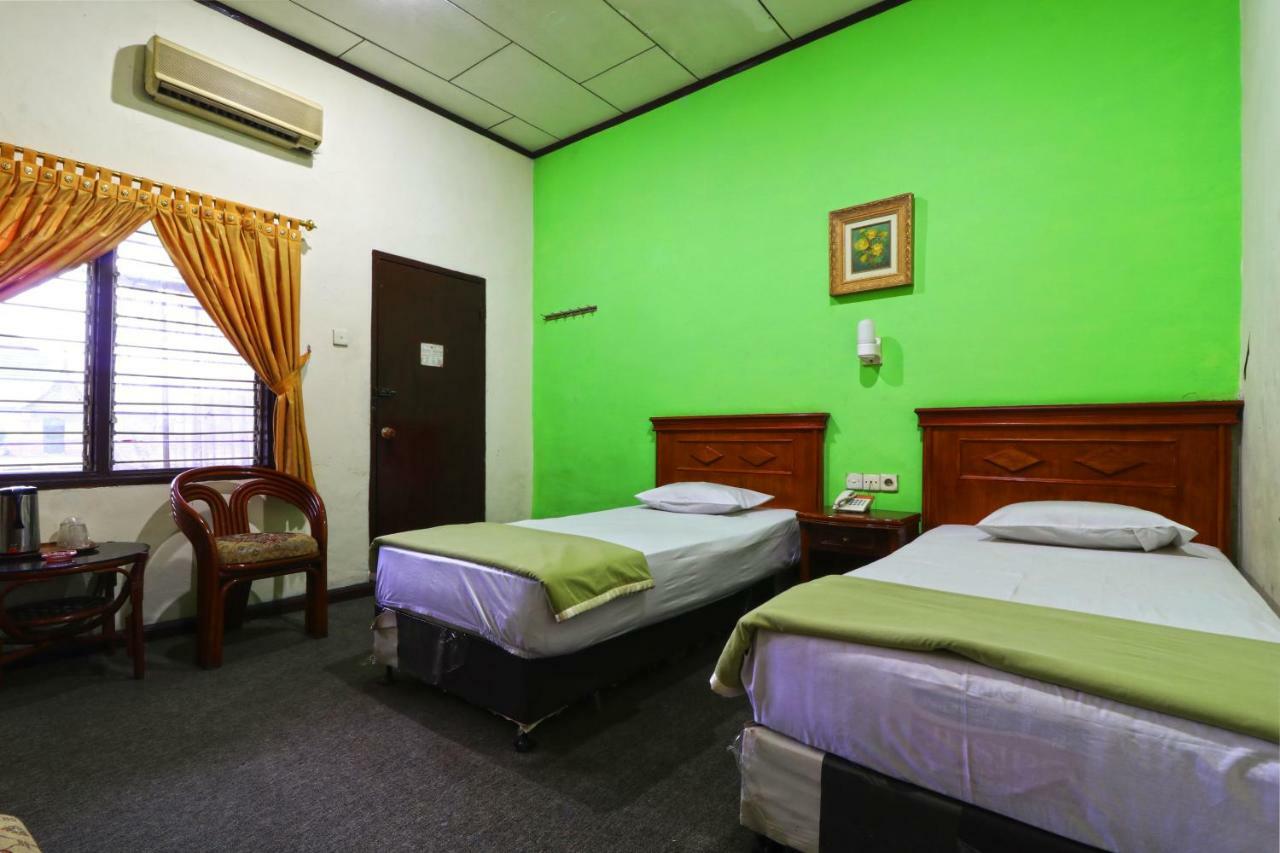 Hotel Sumatera Medan Dış mekan fotoğraf